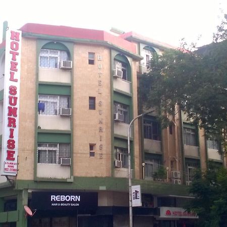Hotel Sunrise Panaji Luaran gambar